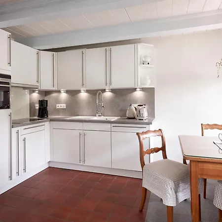 Holiday home Sanfte Brise 2 - Rechts Oevenum