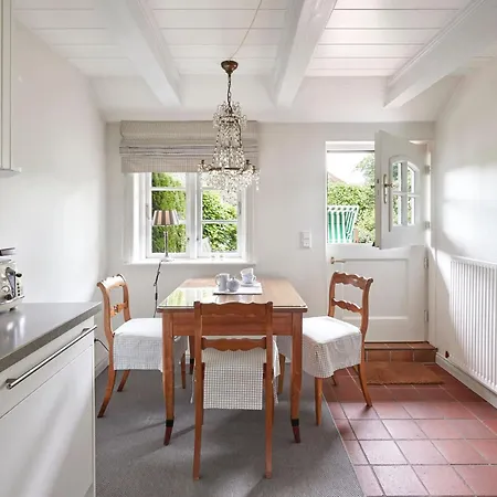 Sanfte Brise 2 - Rechts Holiday home Oevenum